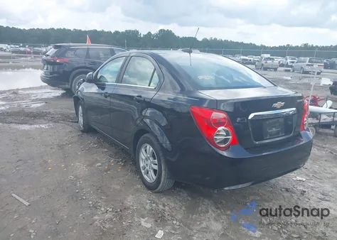 2016 Chevrolet Sonic Lt Auto z USA, uszkodzony, nr VIN 1G1JC5SH5G4128581